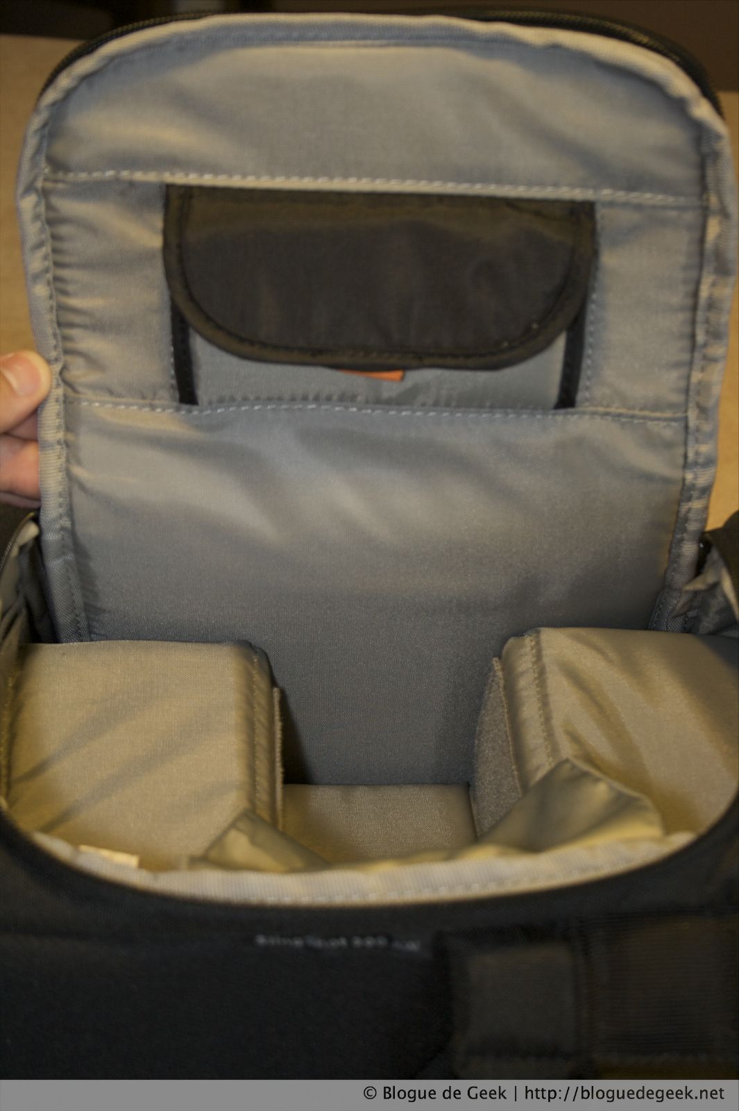  Lowepro Slingshot 300 AW, sac à dos pour photographe [Évaluation]