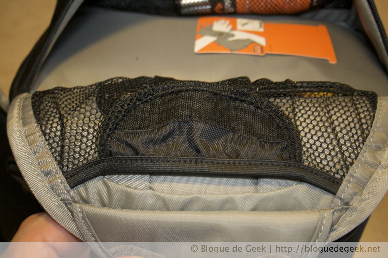  Lowepro Slingshot 300 AW, sac à dos pour photographe [Évaluation]