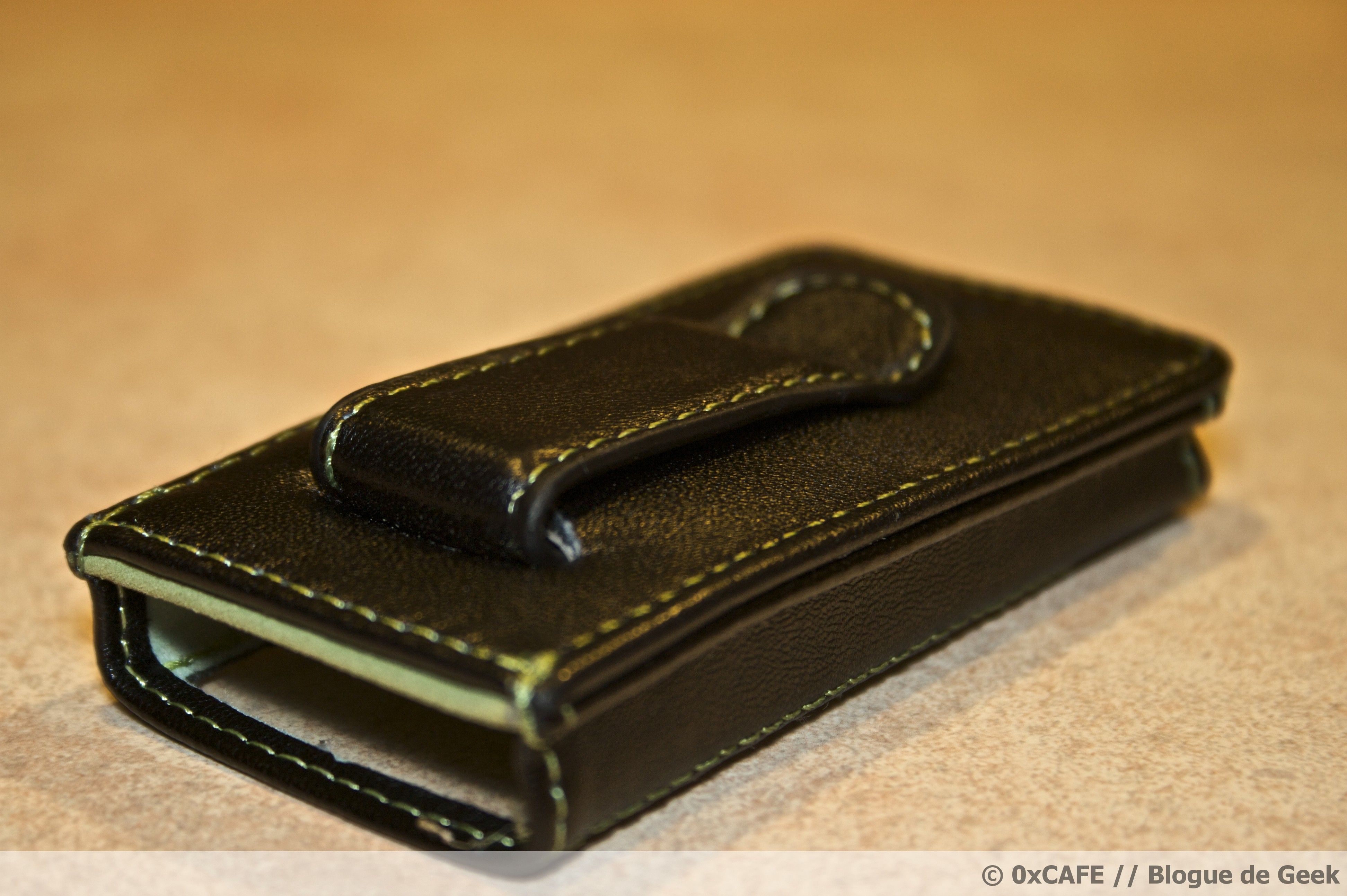 [Évaluation] Étui de cuir HipCase de DLO pour le Zune 8Go