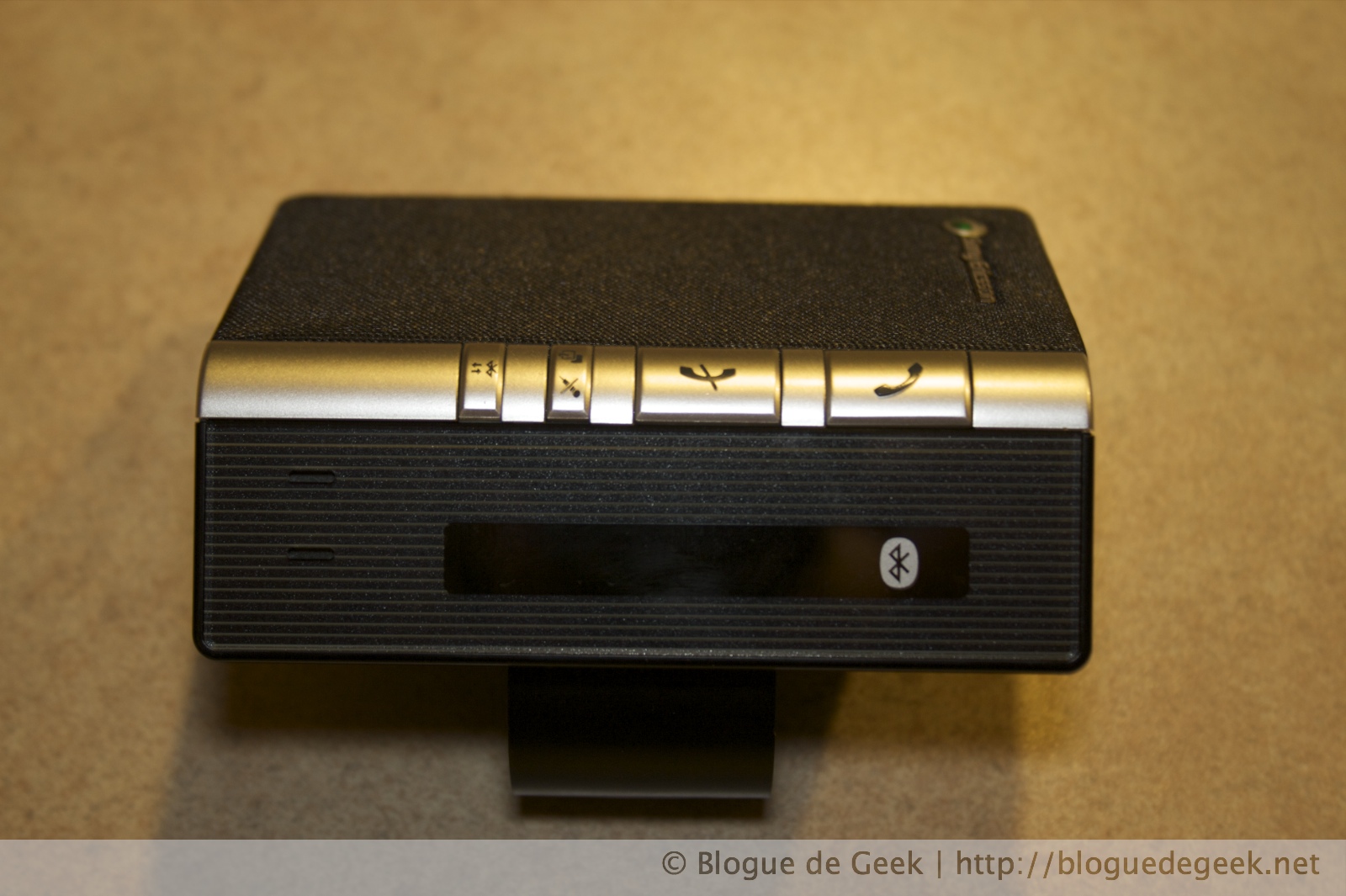 Sony Ericsson HCB-120, mains-libre pour la voiture [Évaluation]