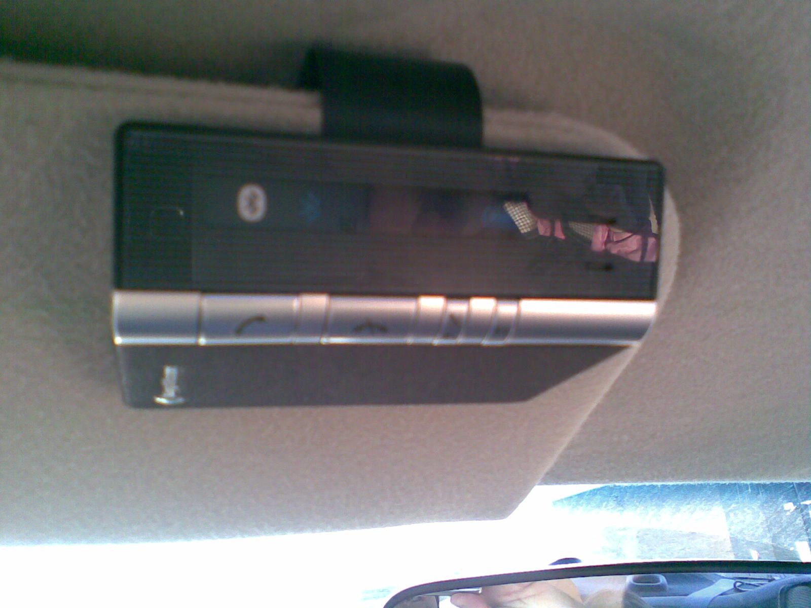 Sony Ericsson HCB-120, mains-libre pour la voiture [Évaluation]