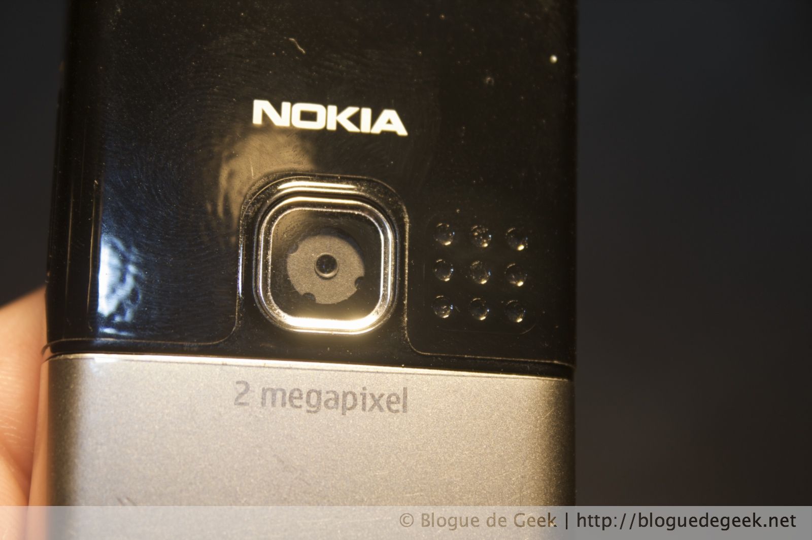 InvisibleSHIELD pour le Nokia 6300 (et 6301) [Évaluation]