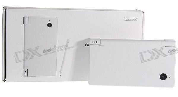 Importer la Nintendo DSi pour 250$ tout rond