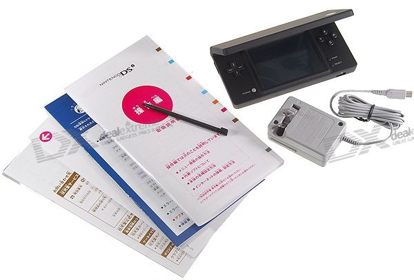 Importer la Nintendo DSi pour 250$ tout rond