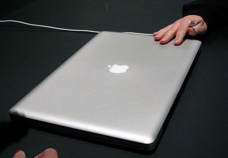 Le nouveau MacBook Pro 17" [Janvier 2009]