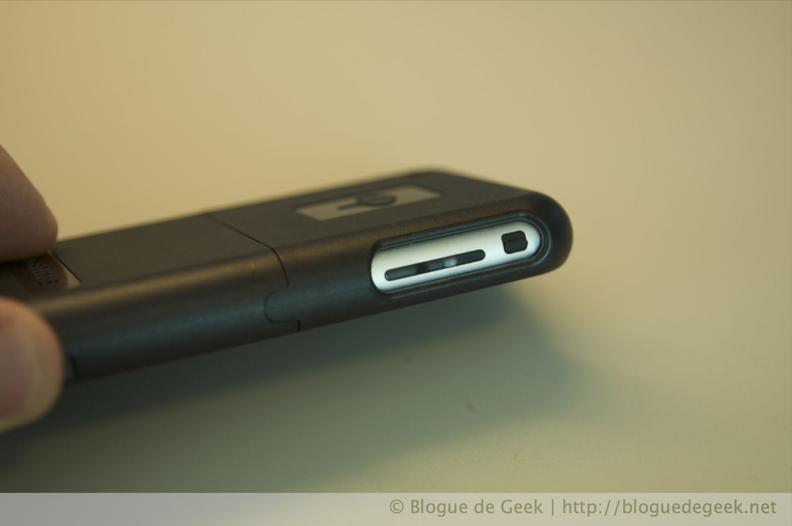 Agent18 EcoShield Slider pour iPhone 2G
