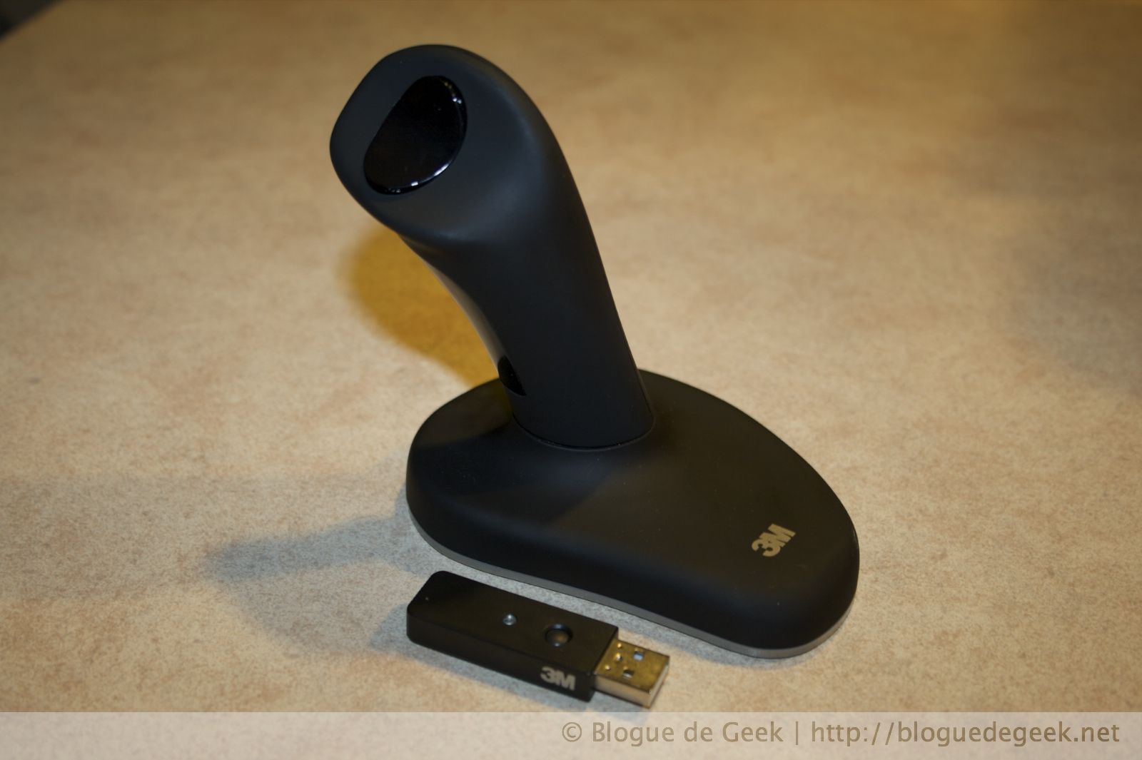Souris ergonomique optique 3M