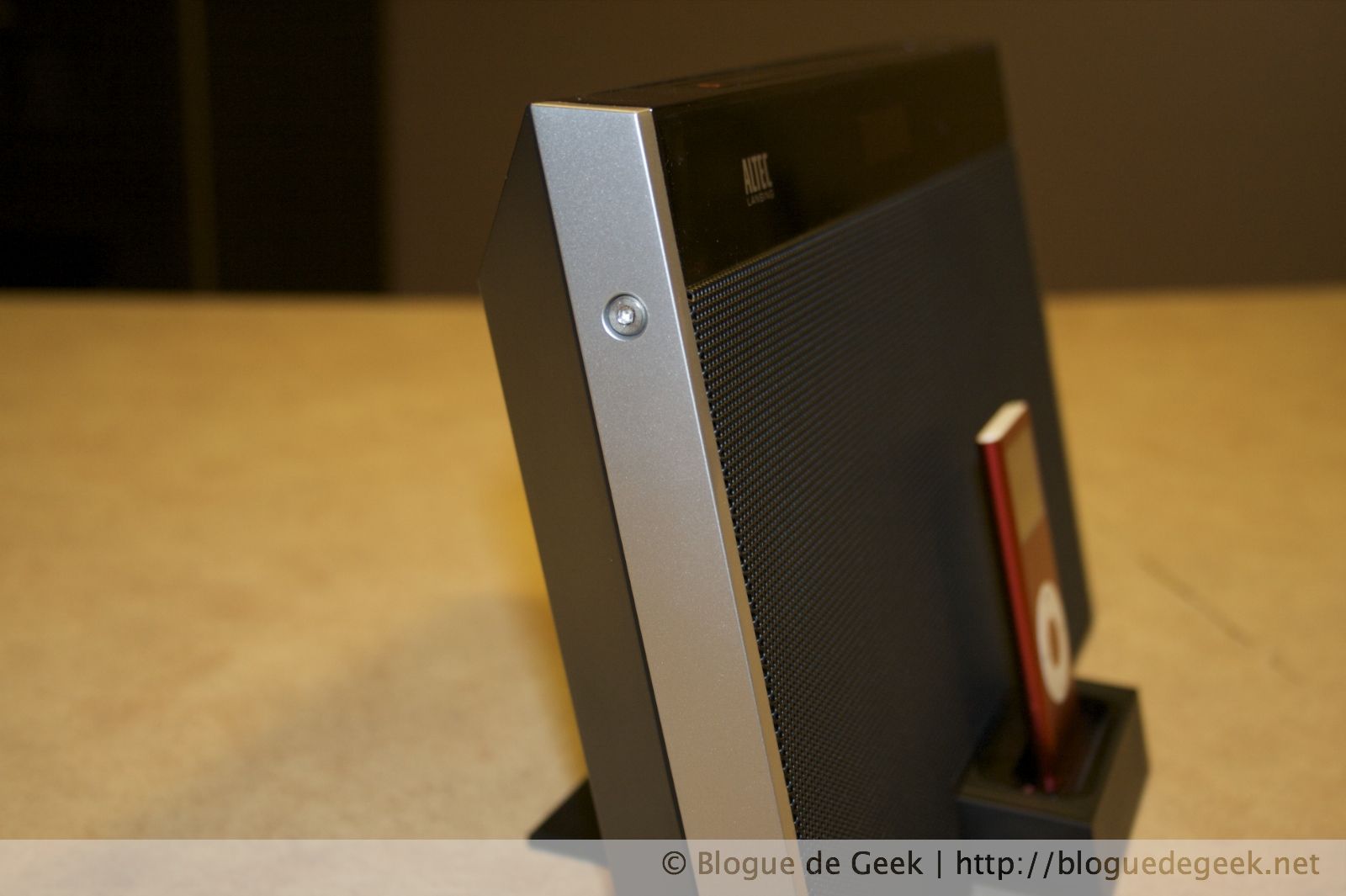 Altec Lansing inMotion MAX iMT702