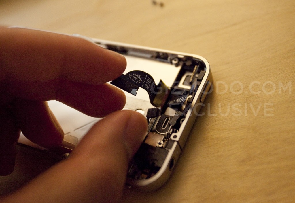 Prototype iPhone 4G, les entrailles