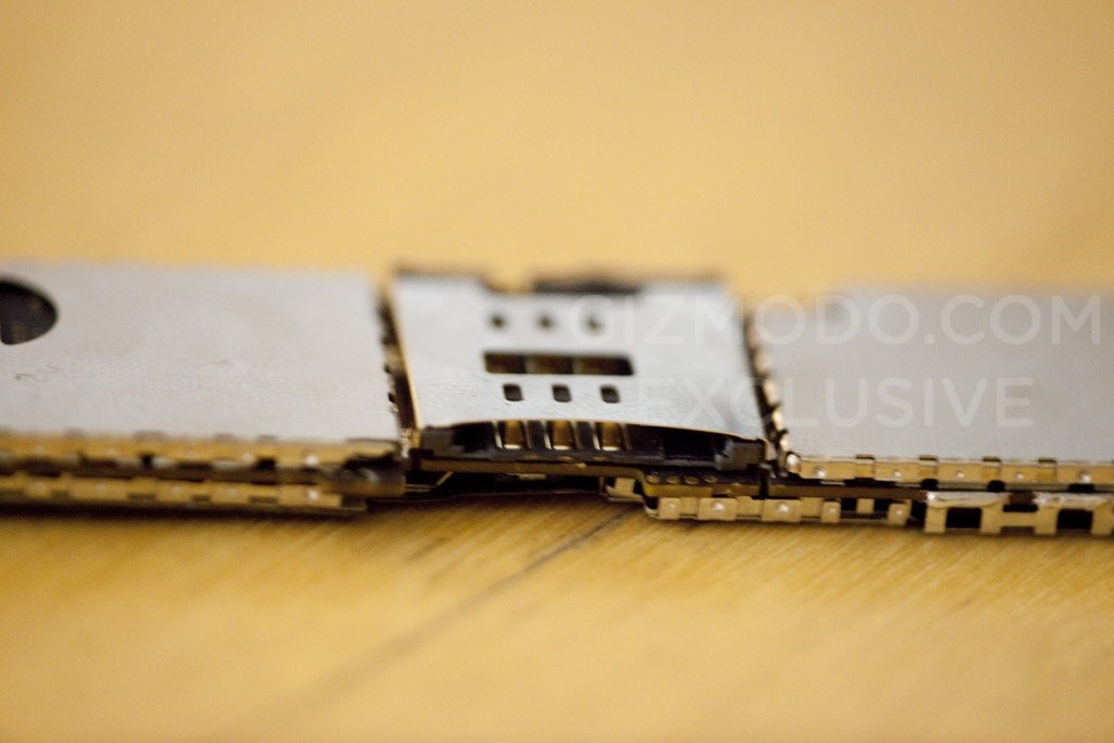 Prototype iPhone 4G, les entrailles