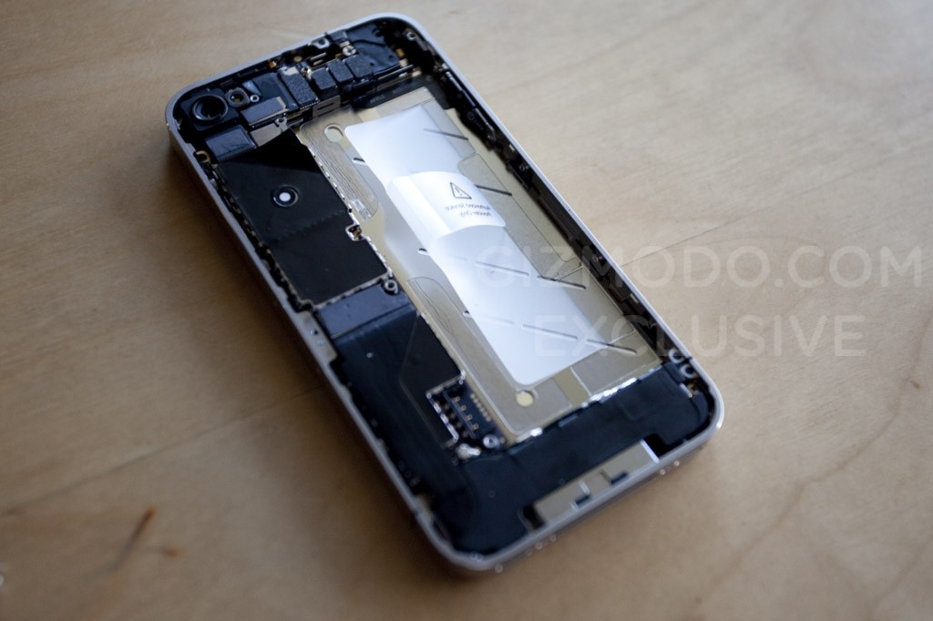 Prototype iPhone 4G, les entrailles