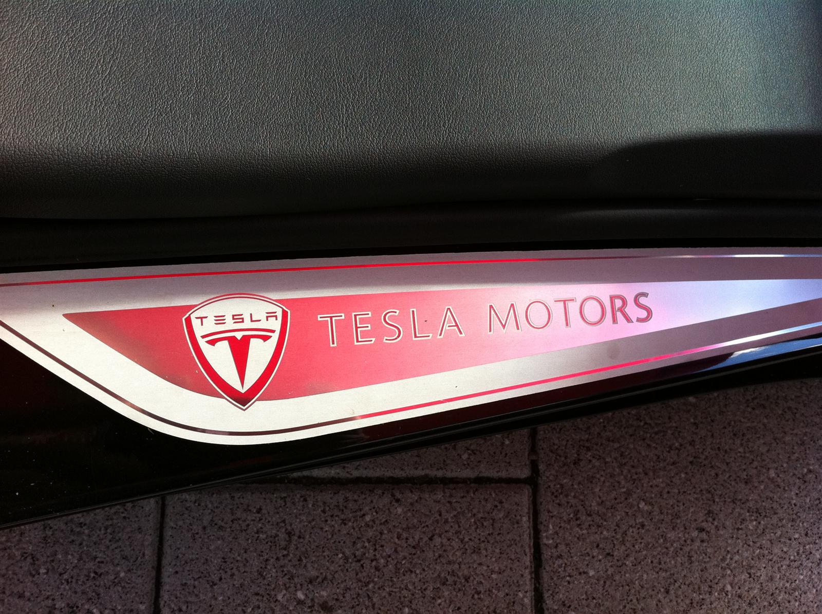 Tesla Roadster Sport 2.5, essai routier au Québec