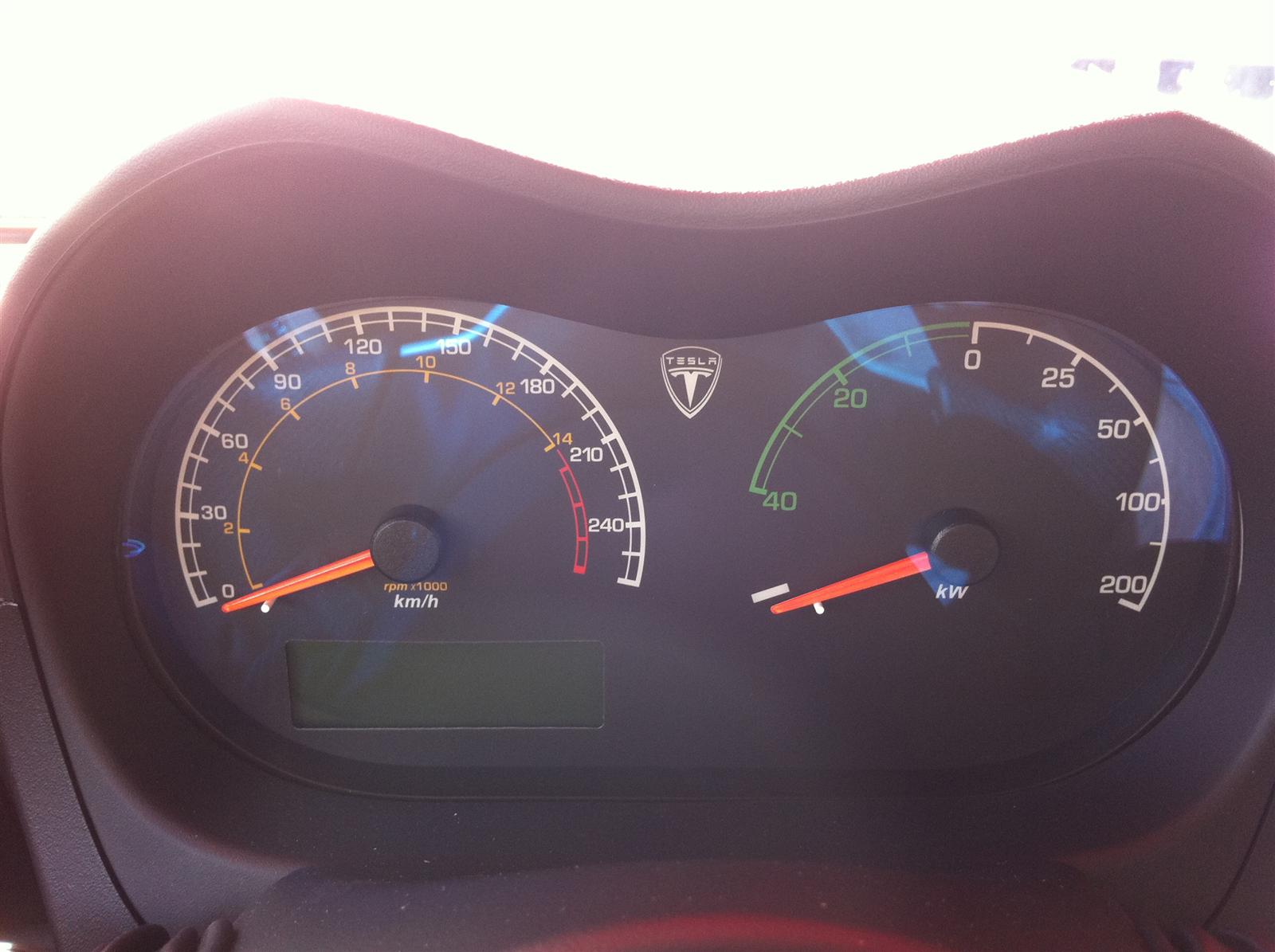 Tesla Roadster Sport 2.5, essai routier au Québec