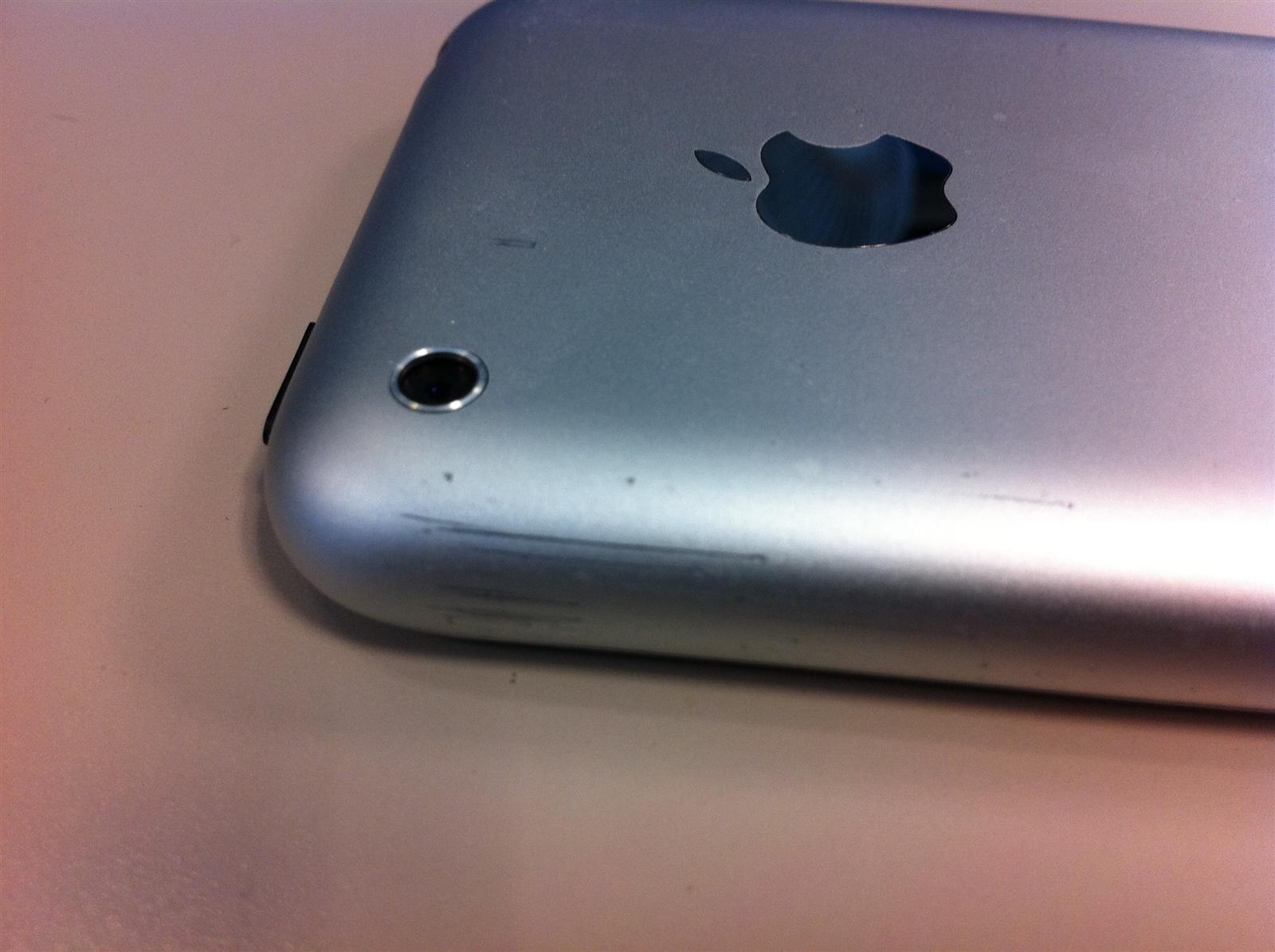 Existe-t-il vraiment un GlassGate avec l’iPhone 4?