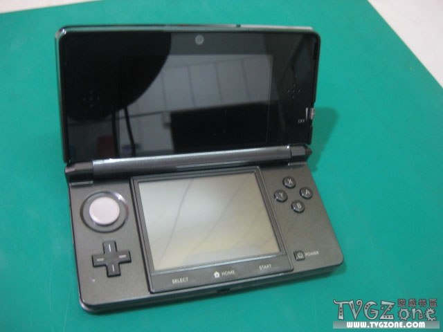 La Nintendo 3DS en liberté… et démontée? Ouch!