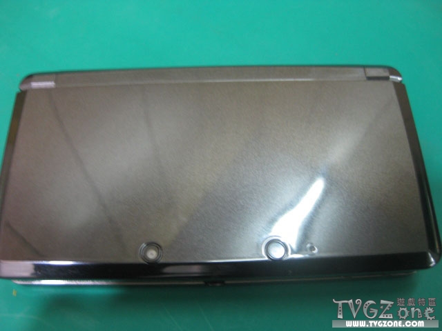La Nintendo 3DS en liberté… et démontée? Ouch!