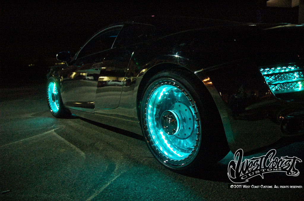 Une Audi R8 à la TRON:Legacy!