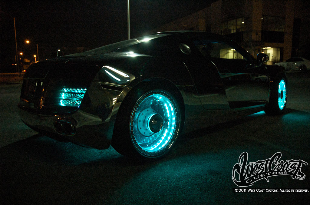 Une Audi R8 à la TRON:Legacy!