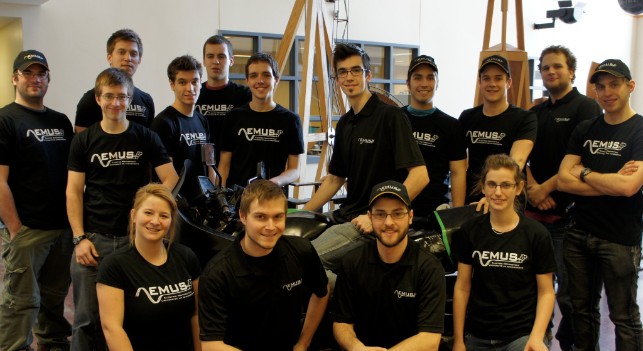 Projet EMUS: moto électrique par les étudiants de l’Université Sherbrooke