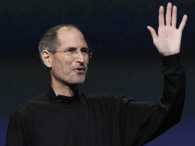 Steve Jobs remet sa démission au poste de PDG d’Apple