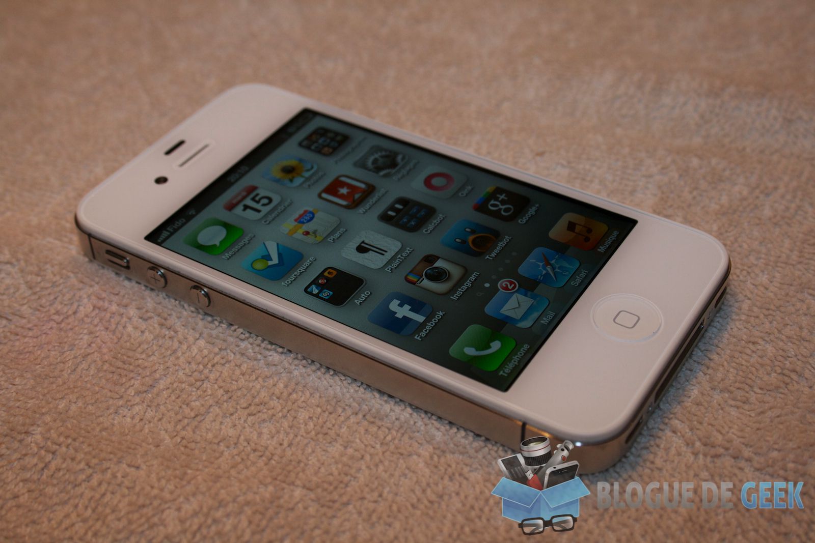 iPhone 4S [Test]