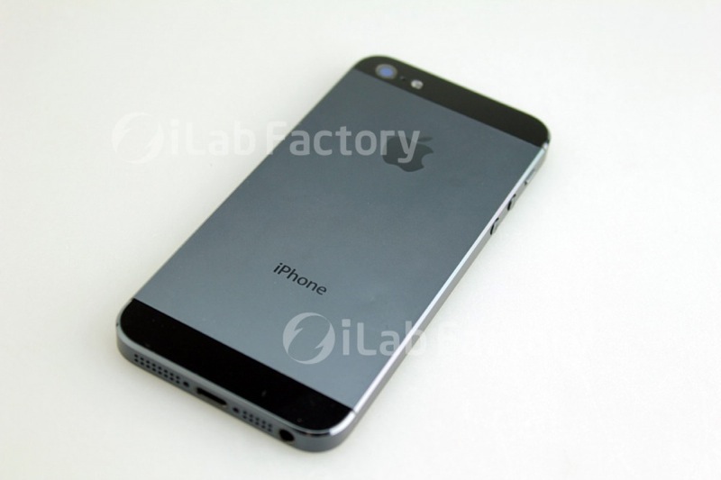 L’iPhone 5 se dévoile