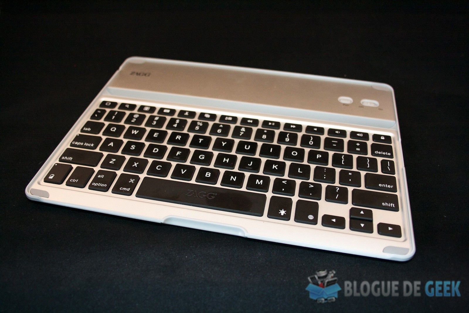 ZAGGkeys Pro Plus [Test]
