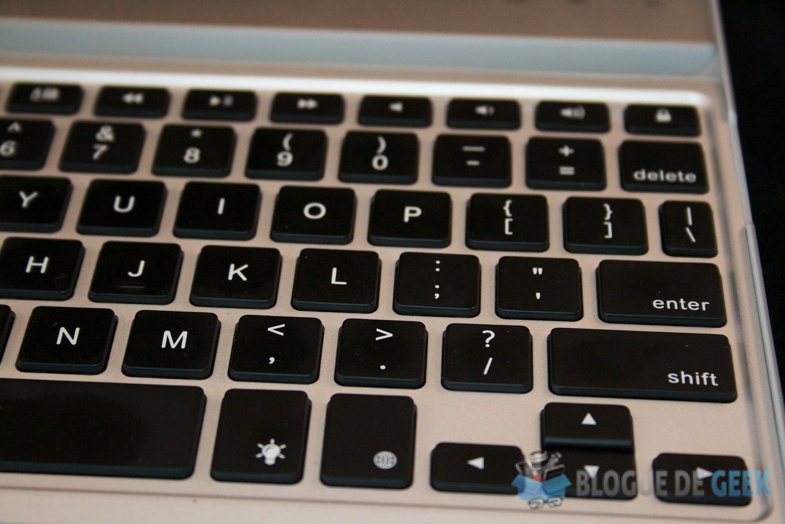 ZAGGkeys Pro Plus [Test]