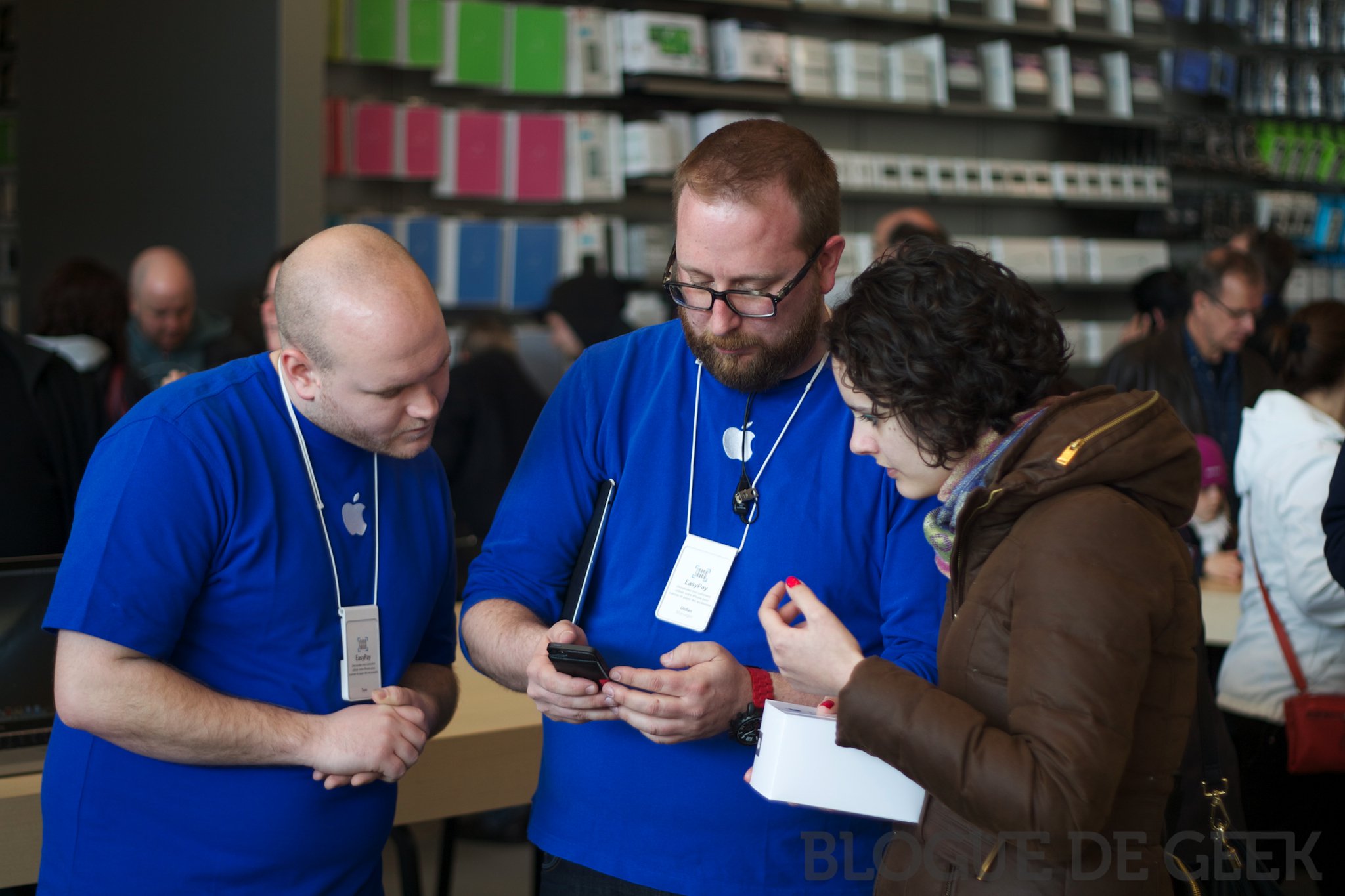 Ouverture du Apple Store du Quartier Dix-30