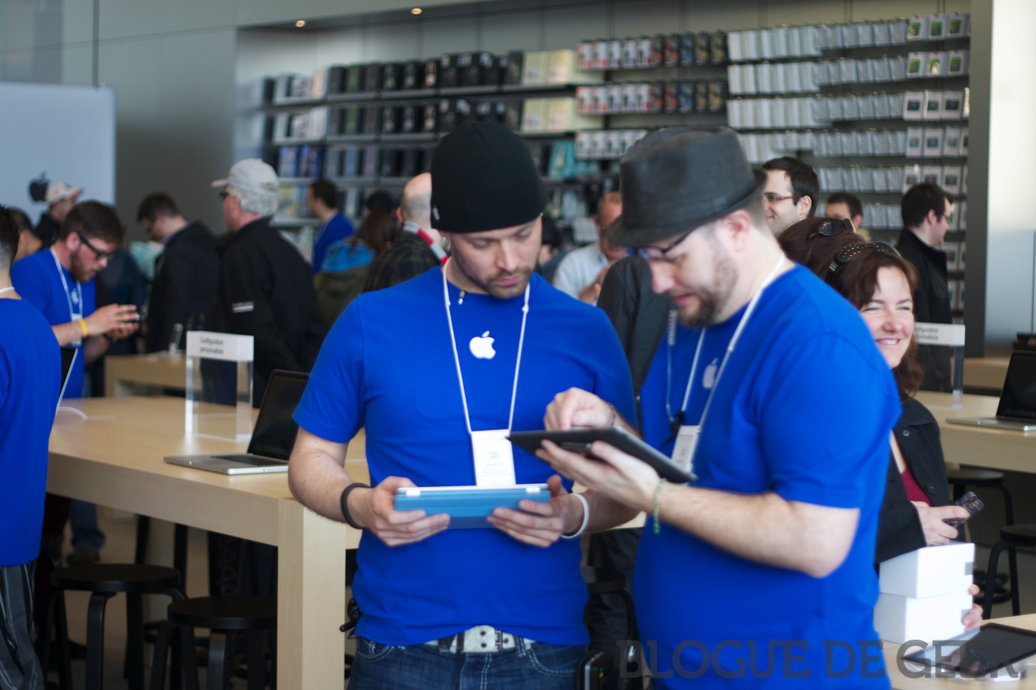 Ouverture du Apple Store du Quartier Dix-30