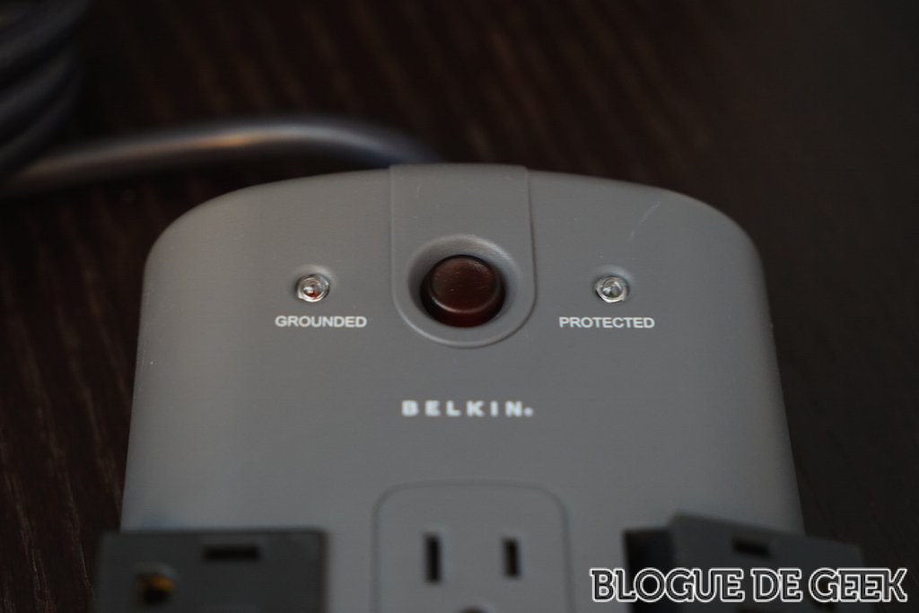 Belkin Pivot, barre de surtension