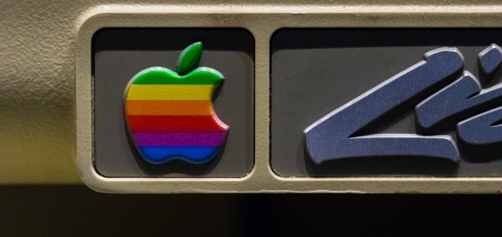 Apple Lisa Brand