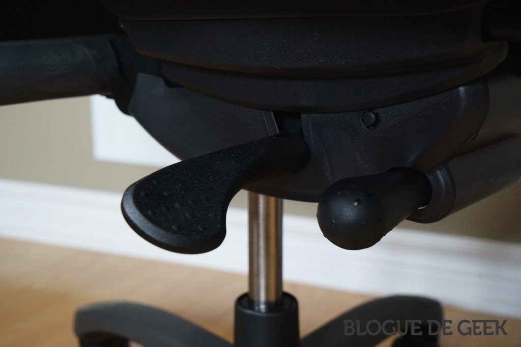 Review of the ergonomic chair CXO 6200D by Nightingale reviews furniture and accessories 
