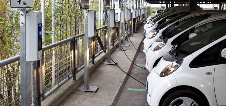 electric-car-fleet La modernisation des flottes de véhicules est de mise